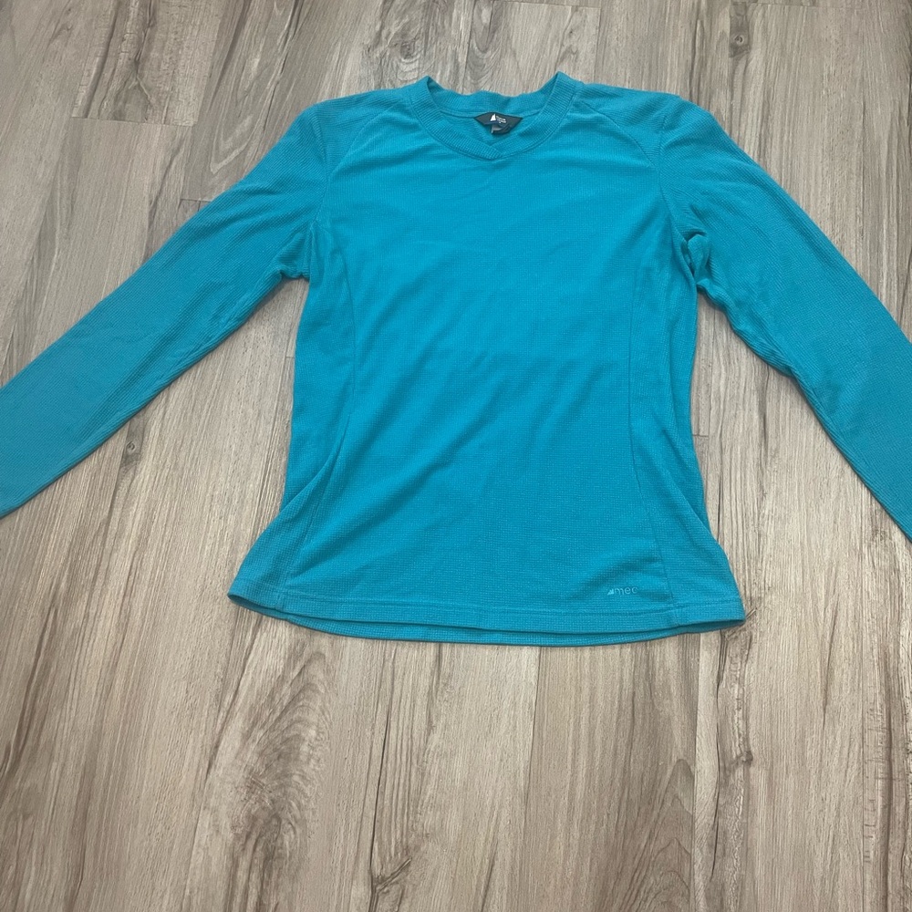 MEC Blue Long Sleeve Shirt